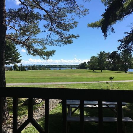 Bluff Point Golf Resort Plattsburgh Extérieur photo