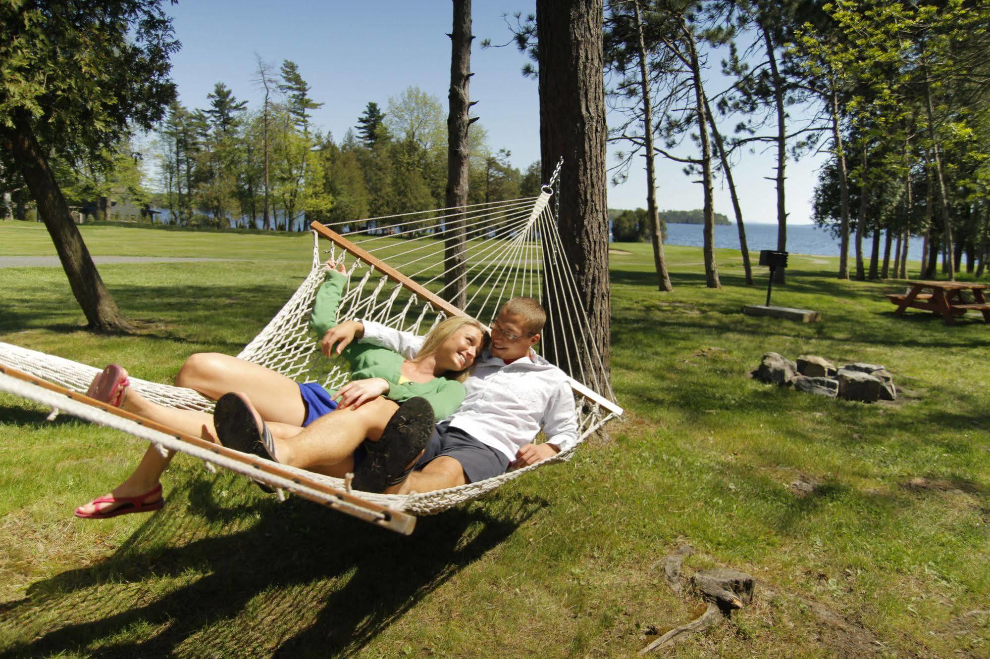 Bluff Point Golf Resort Plattsburgh Extérieur photo