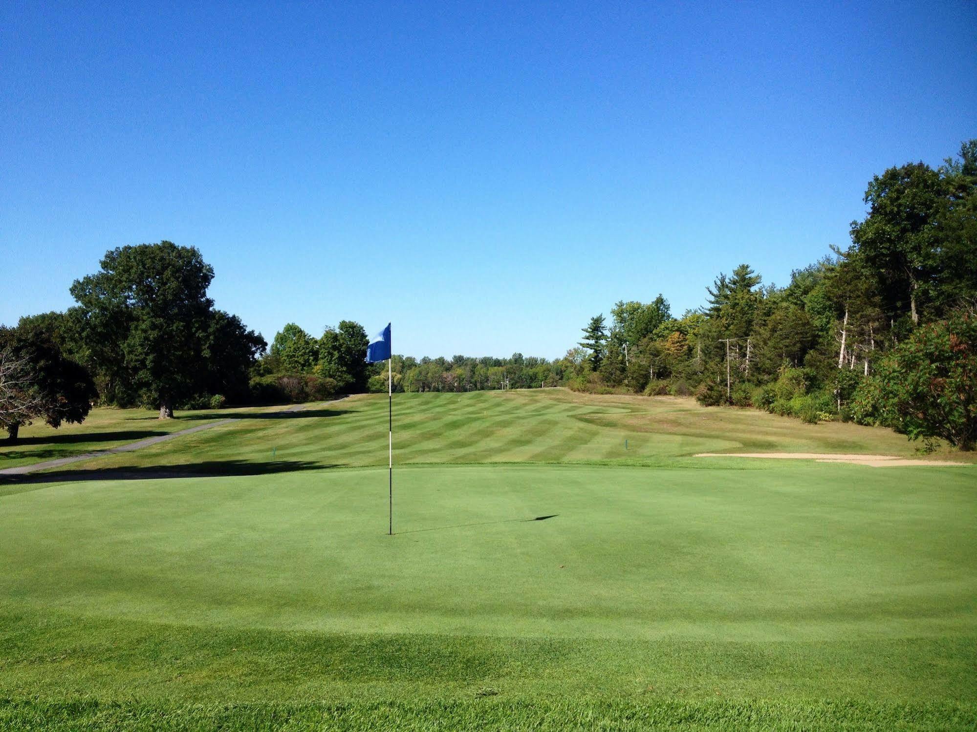 Bluff Point Golf Resort Plattsburgh Extérieur photo