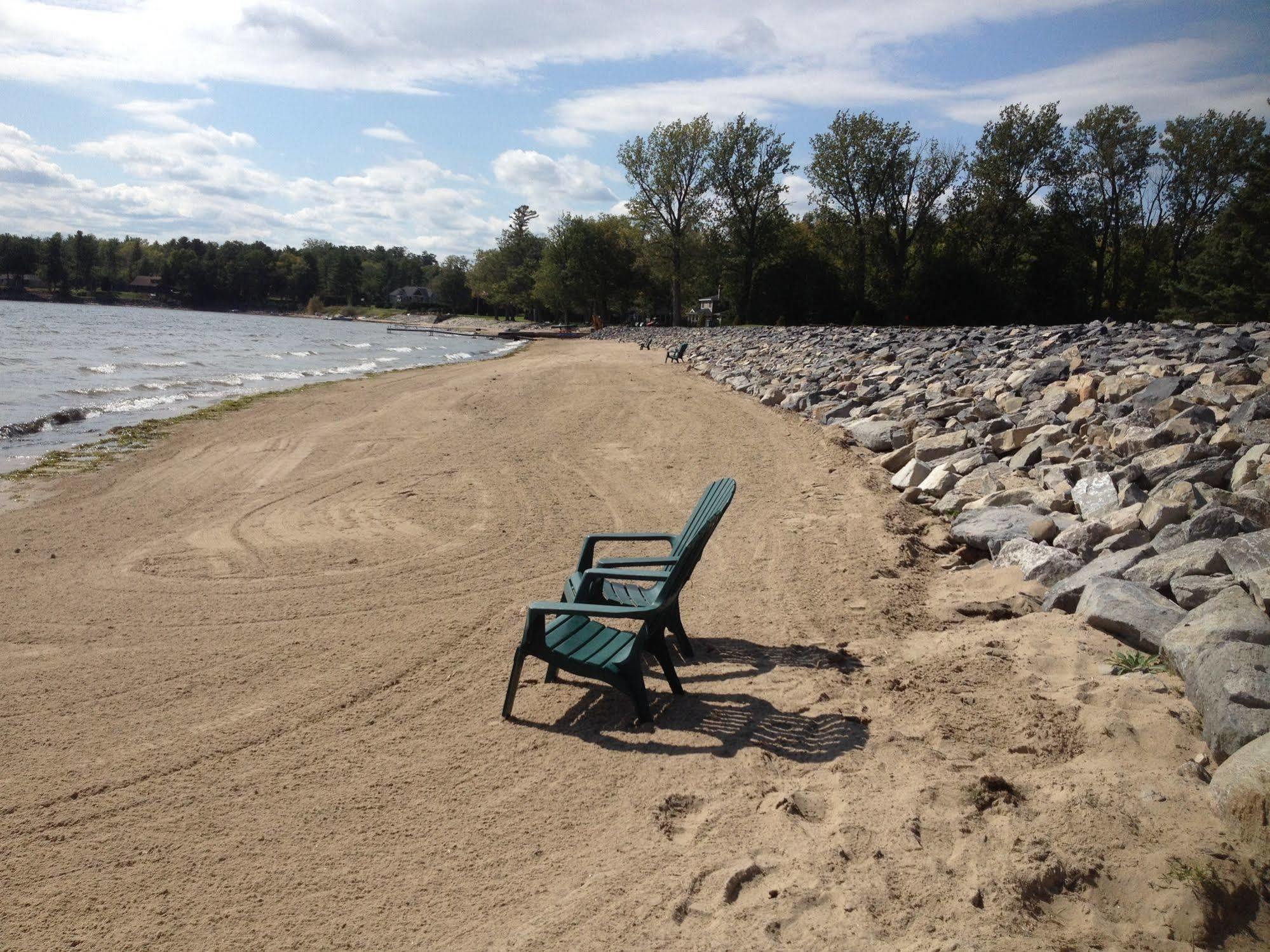 Bluff Point Golf Resort Plattsburgh Extérieur photo